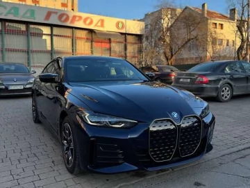 Авто BMW I4 2023 № 7461881