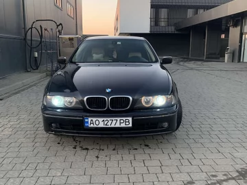 Авто BMW 5 Series 2001 № 7462102