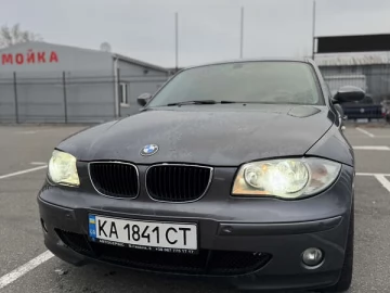 Авто BMW 1 Series 2005 № 7462154
