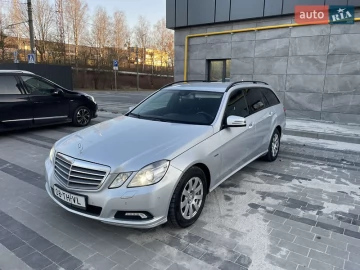 Авто Mercedes E-Class 2010 № 7462372