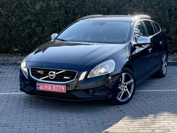 Авто Volvo V60 2011 № 7462553