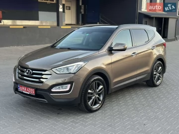 Авто Hyundai Santa Fe 2013 № 7462640