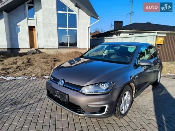 Авто Volkswagen E-Golf 2015 № 7463001
