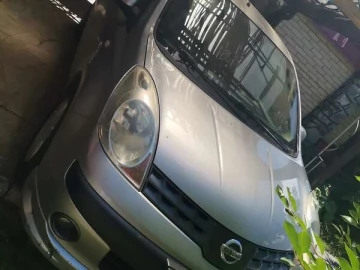 Авто Nissan Note 2006 № 7463403