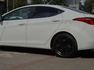 Авто Hyundai Elantra 2012 № 7463440
