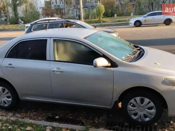 Авто Toyota Corolla 2013 № 7463457