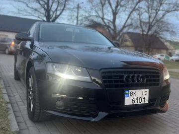 Авто Audi A4 2010 № 7463477
