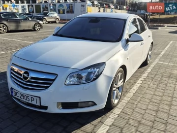 Авто Opel Insignia 2013 № 7463551