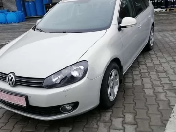 Авто Volkswagen Golf 2010 № 7463951