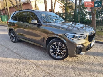 Авто BMW X5 2020 № 7463995
