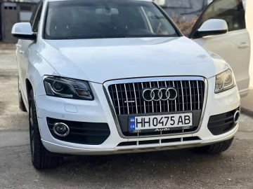 Авто Audi Q5 2011 № 7464068