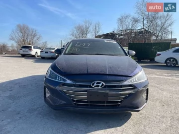 Авто Hyundai Elantra 2019 № 7464266