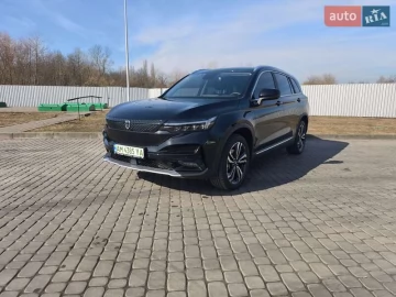 Авто  Et5 2023 № 7464339