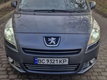 Авто Peugeot 5008 2011 № 7464702
