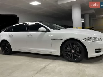 Авто Jaguar Xj 2015 № 7464901