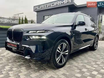 Авто BMW X7 2023 № 7464909