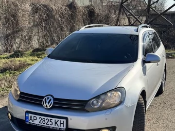 Авто Volkswagen Golf 2010 № 7465484