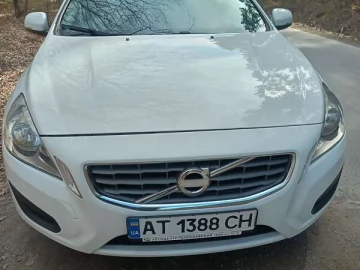Авто Volvo V60 2013 № 7465515