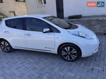 Авто Nissan Leaf 2014 № 7465919