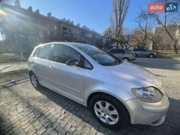 Авто Volkswagen Golf Plus 2008 № 7465929