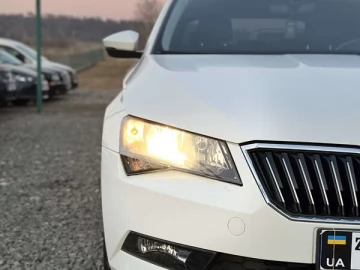 Авто Skoda Superb 2016 № 7466092