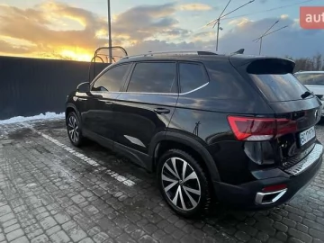 Авто Volkswagen Taos 2022 № 7466127