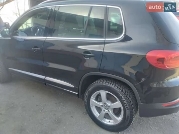 Авто Volkswagen Tiguan 2015 № 7466542