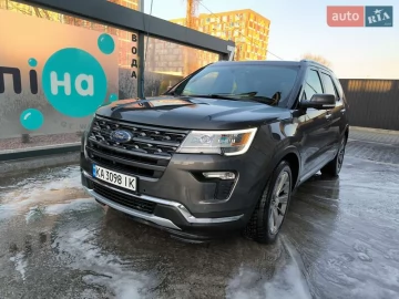 Авто Ford Explorer 2018 № 7466645