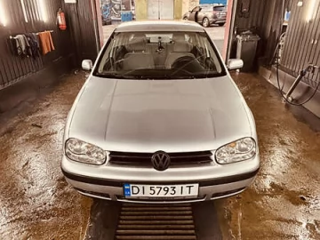 Авто Volkswagen Golf 2002 № 7466749