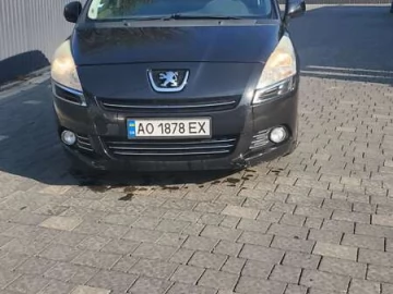 Авто Peugeot 5008 2011 № 7466814