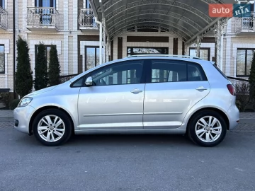Авто Volkswagen Golf Plus 2009 № 7467235
