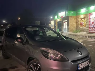 Авто Renault Grand Scenic 2012 № 7467296