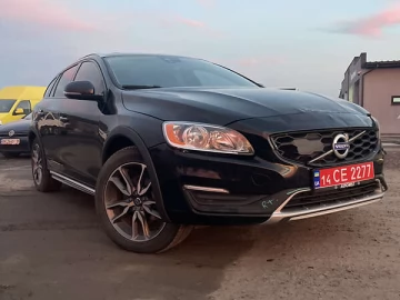 Авто Volvo V60 Cross Country 2017 № 7467334