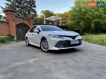 Авто Toyota Camry 2018 № 7467572