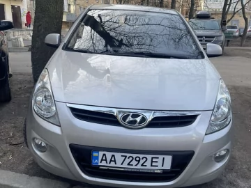 Авто Hyundai I20 2010 № 7467989