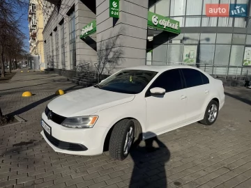 Авто Volkswagen Jetta 2012 № 7468073
