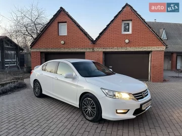 Авто Honda Accord 2013 № 7468183