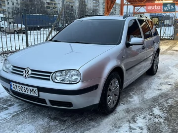 Авто Volkswagen Golf 2000 № 7468502