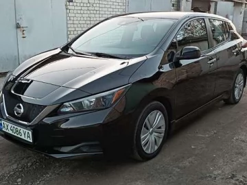 Авто Nissan Leaf 2023 № 7468736