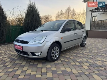 Авто Ford Fiesta 2005 № 7468803