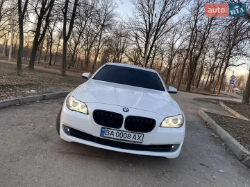 Авто BMW 5 Series 2013 № 7468994