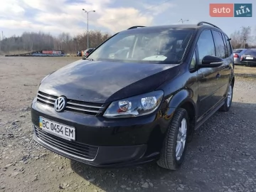 Авто Volkswagen Touran 2012 № 7469172