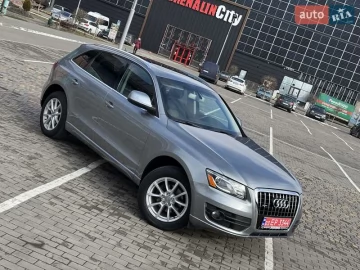 Авто Audi Q5 2011 № 7469195