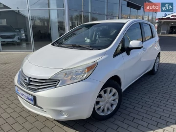Авто Nissan Versa Note 2014 № 7469332