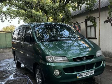 Авто Hyundai H 200 2001 № 7469677