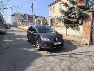 Авто Volkswagen Sharan 2012 № 7469780