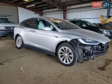 Авто Tesla Model X 2017 № 7469826