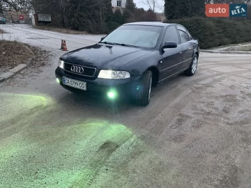 Авто Audi A4 2000 № 7469943