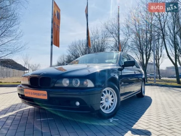 Авто BMW 5 Series 2003 № 7469993
