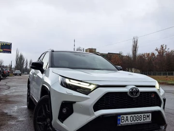 Авто Toyota Rav4 2023 № 7470181